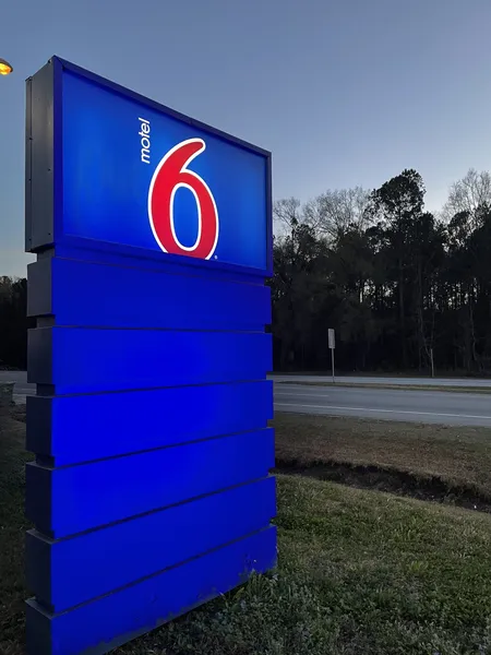 Motel 6 Pooler, GA - Savannah Airport hotel detail image 2