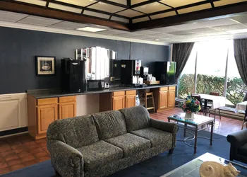 Rodeway Inn and Suites hotel thumbnail 6