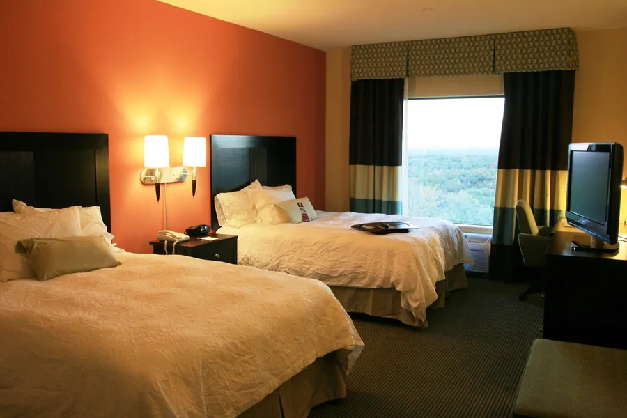 Hampton Inn & Suites Austin - Lakeway hotel detail image 6