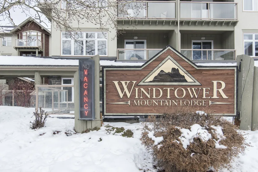 Windtower Lodge and Suites hotel detail image 2
