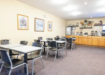 Blue Mountain Inn And Suites hotel thumbnail 6