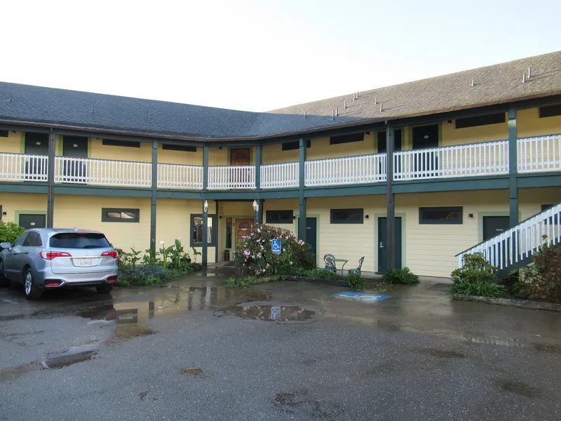 Gualala Country Inn hotel detail image 2