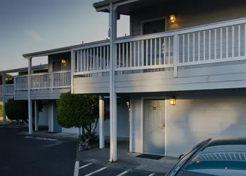 Pacific Reef Hotel & Light Show hotel thumbnail 7