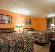 Rodeway Inn Lincoln I-93 hotel detail image 7