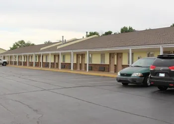 Regency Inn hotel thumbnail 2