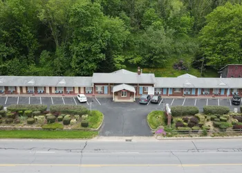 Parkway Inn hotel thumbnail 2