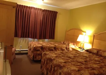 Tumbler Ridge Inn hotel thumbnail 4