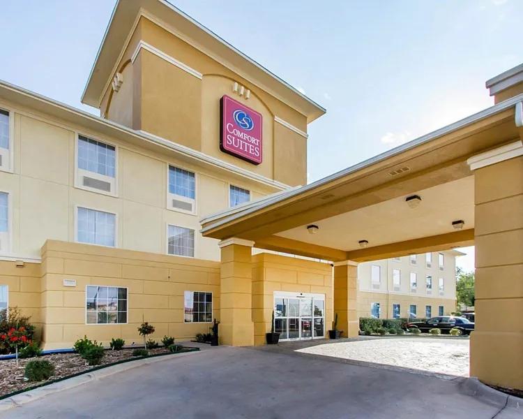 Comfort Suites hotel detail image 2