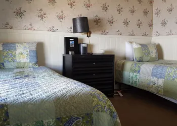 Hotel Charlotte hotel thumbnail 8