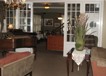 Maplewood Hotel hotel thumbnail 8