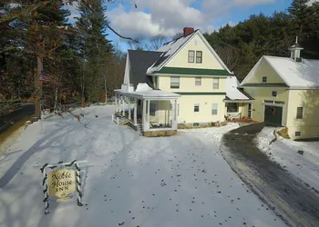 Noble House Inn hotel thumbnail 4