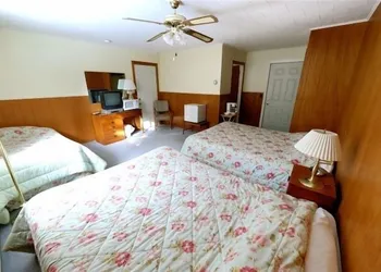 The Riverside Inn hotel thumbnail 4