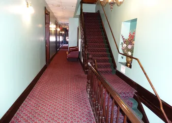 Historic Iron Horse Inn hotel thumbnail 7