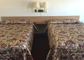 Greenway Motel hotel thumbnail 5