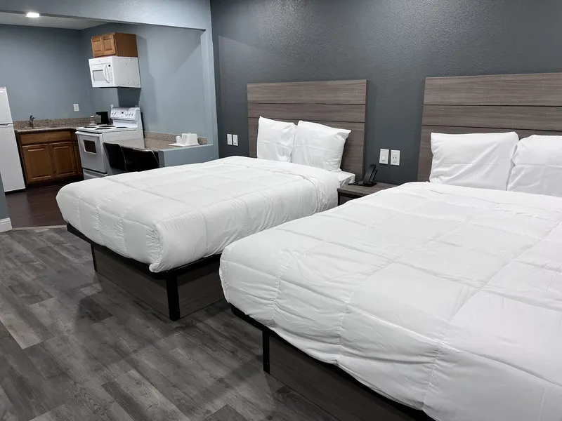 Surf City Inn and Suites hotel detail image 6