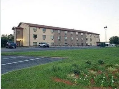 The Lodge at Pensacola hotel detail image 2