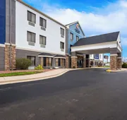 Comfort Inn & Suites Kenosha-Pleasant Prairie hotel detail image 3