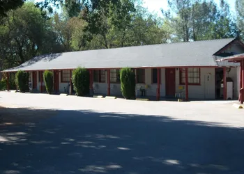 Shasta Dam Motel hotel thumbnail 2