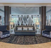 DoubleTree by Hilton North Charleston - Convention Center hotel detail image 3