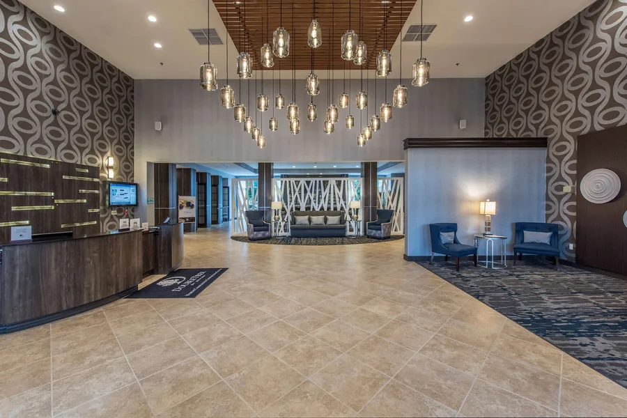 DoubleTree by Hilton North Charleston - Convention Center hotel detail image 6