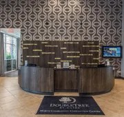 DoubleTree by Hilton North Charleston - Convention Center hotel detail image 7