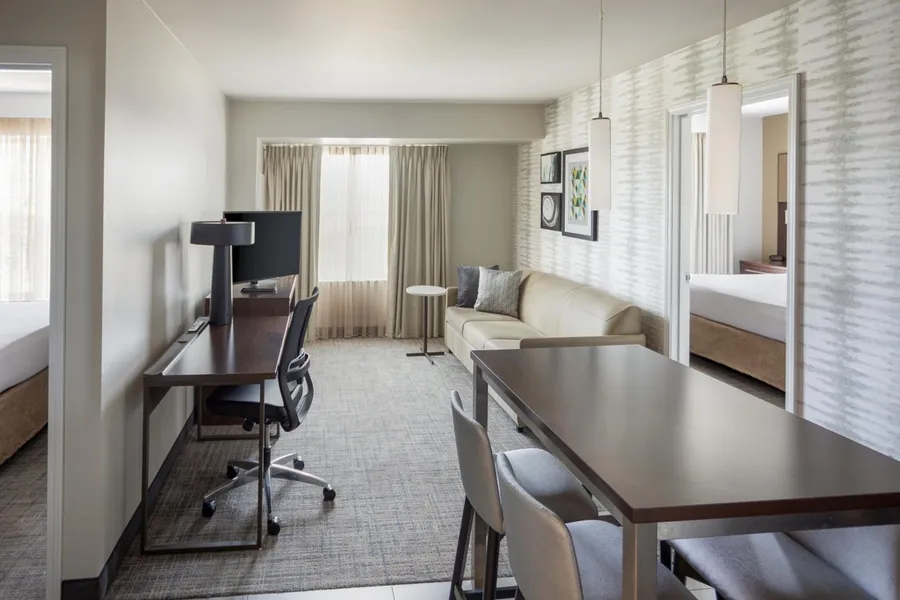 Residence Inn by Marriott Kansas City at The Legends hotel detail image 6