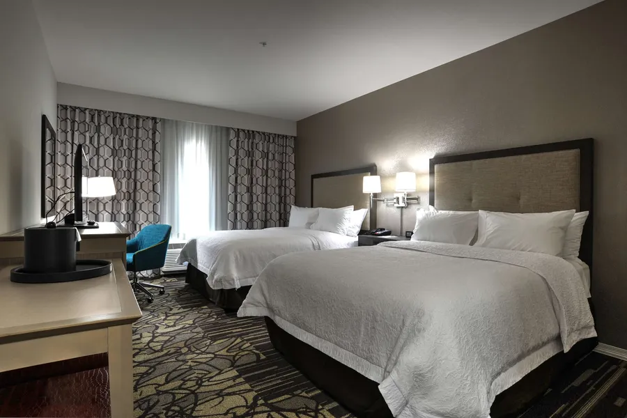 Hampton Inn & Suites Ardmore hotel detail image 6