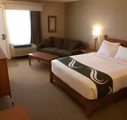 Quality Inn & Suites Amsterdam hotel detail image 4