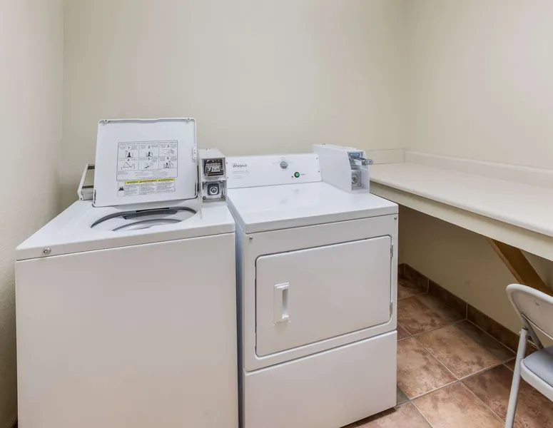 Quality Inn & Suites hotel detail image 2