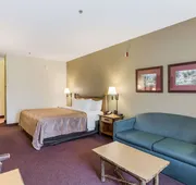 Quality Inn & Suites hotel detail image 7