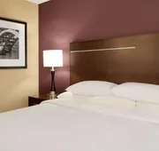 Embassy Suites Hotel Des Moines Downtown hotel detail image 4