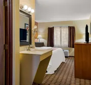 Quality Inn Ashland East hotel detail image 7