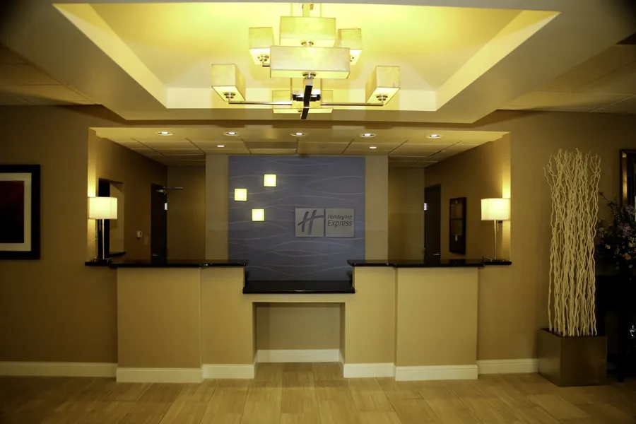 Holiday Inn Express Hotel & Suites Marion Northeast by IHG hotel detail image 6