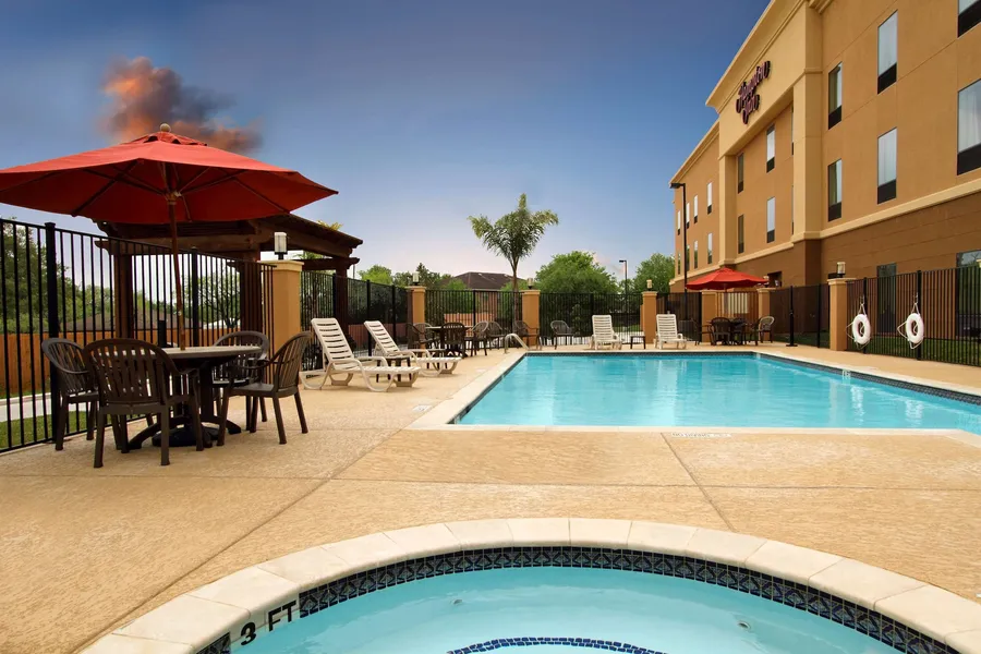 Hampton Inn Beeville hotel detail image 6