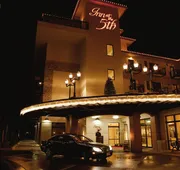 Inn at the 5th hotel detail image 4
