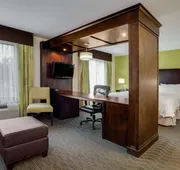 Hampton Inn Ozark hotel detail image 7