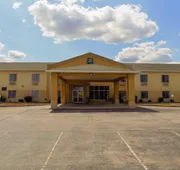 Quality Inn Kingdom City I-70 hotel detail image 3