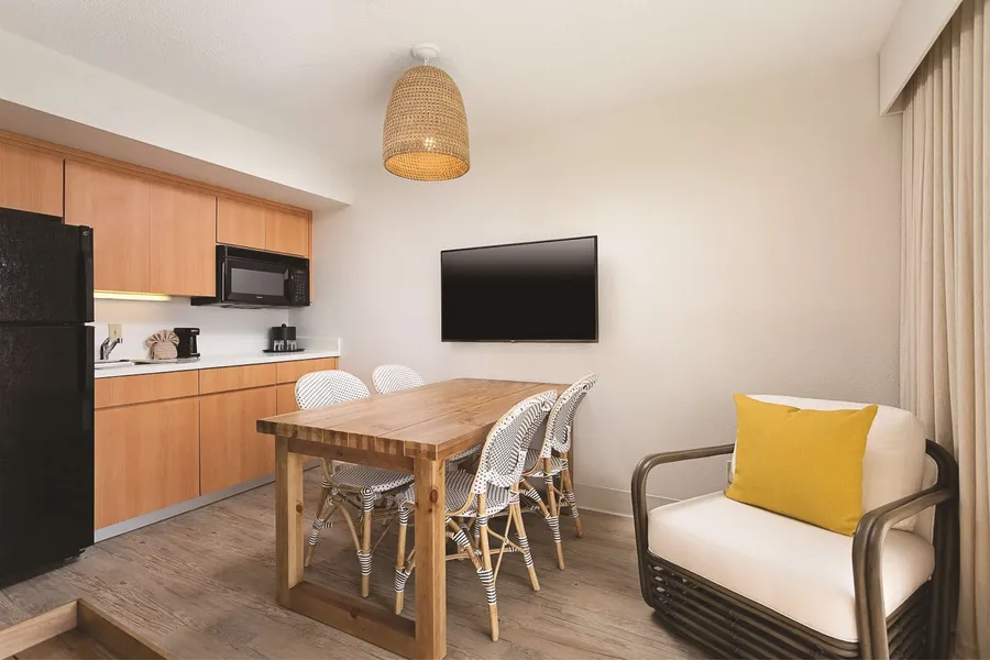Sirata St. Pete Beach Resort, Tapestry Collection by Hilton hotel detail image 6