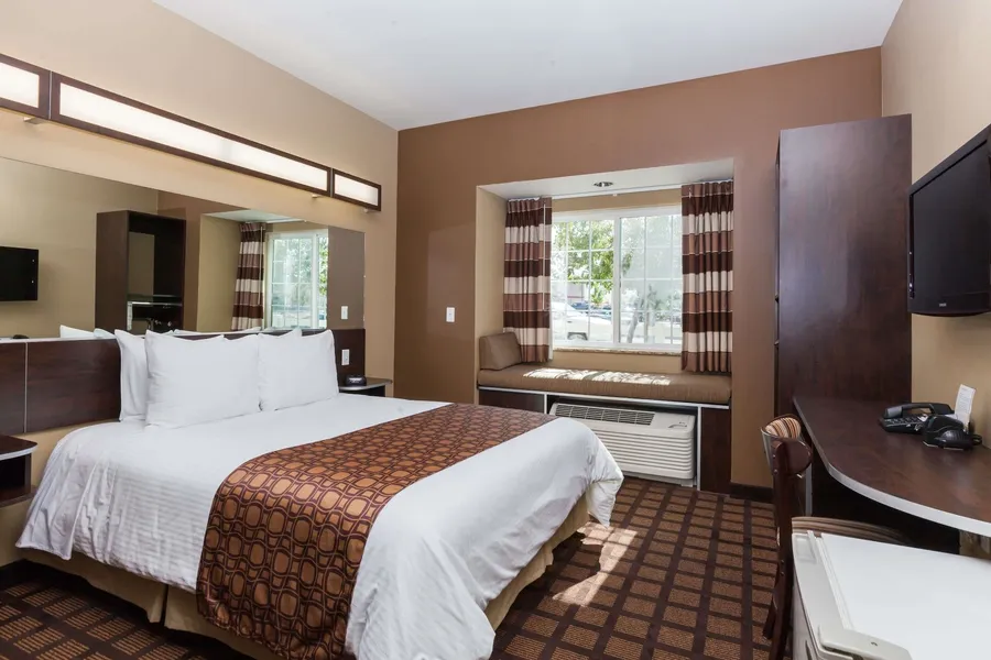 Microtel Inn & Suites by Wyndham Wheeler Ridge hotel detail image 6