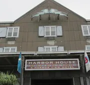 Harbor House Hotel and Marina at Pier 21 hotel detail image 3