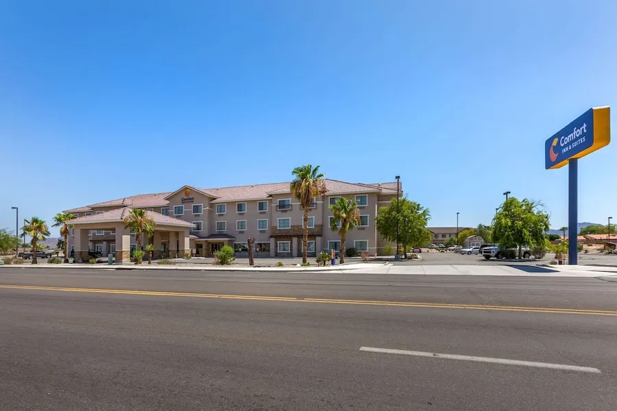 Comfort Inn & Suites Yuma I-8 hotel detail image 6