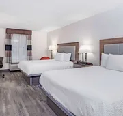 Ramada by Wyndham Hendersonville hotel detail image 5