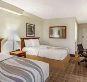 La Quinta Inn & Suites by Wyndham Stamford / New York City hotel detail image 7