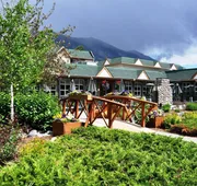 Coast Canmore Hotel & Conference Centre hotel detail image 5