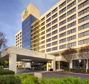 Embassy Suites by Hilton Santa Clara Silicon Valley hotel detail image 3