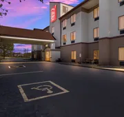 Red Roof Inn South Bend - Mishawaka hotel detail image 7