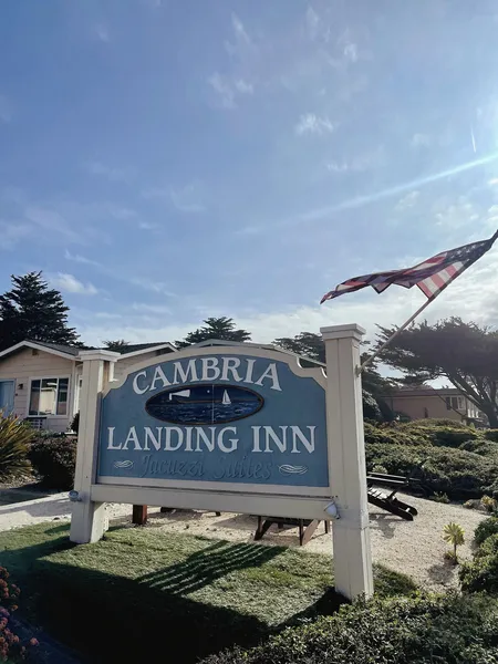 Cambria Landing Inn & Suites hotel detail image 2