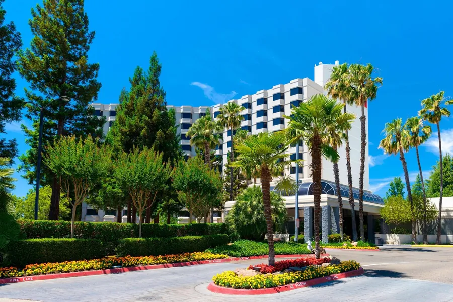 Sacramento Marriott Rancho Cordova hotel detail image 2