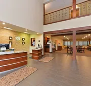 Comfort Suites near Route 66 hotel detail image 5