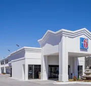 Motel 6 Jacksonville, NC hotel detail image 7
